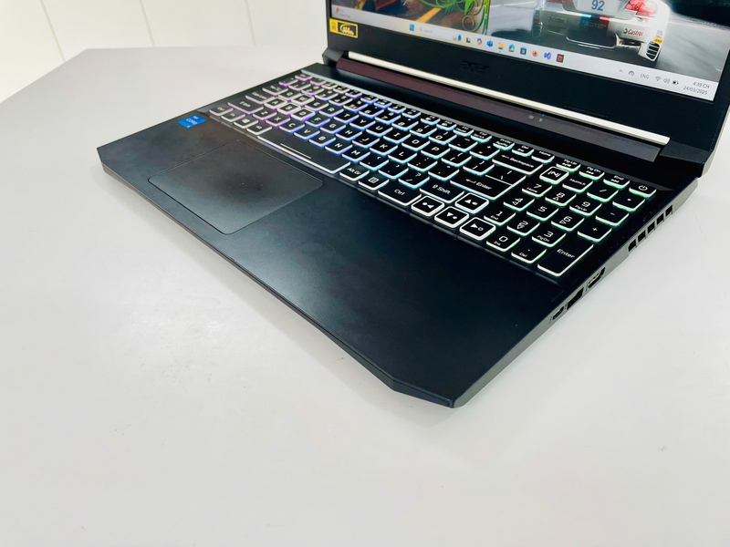 Laptop Acer Nitro 5 AN515-57 i5-11400H/Ram 16GB/SSD 512GB/15.6"FHD 144Hz/RTX 3050 4GB