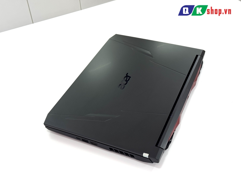 Laptop Gaming Acer Nitro 5 AN515 57 727J Core I7-11800H / RAM 16GB / SSD 512GB PCIE / 15.6FHD 144Hz / VGA 4GB RTX3050Ti