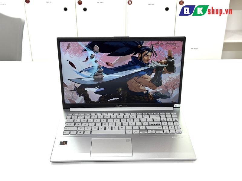 Laptop Asus Vivobook GO 15 E1504FA-NJ776W  Ryzen 5-7520U / RAM 16GB / SSD 512GB PCIE / 15.6 FHD