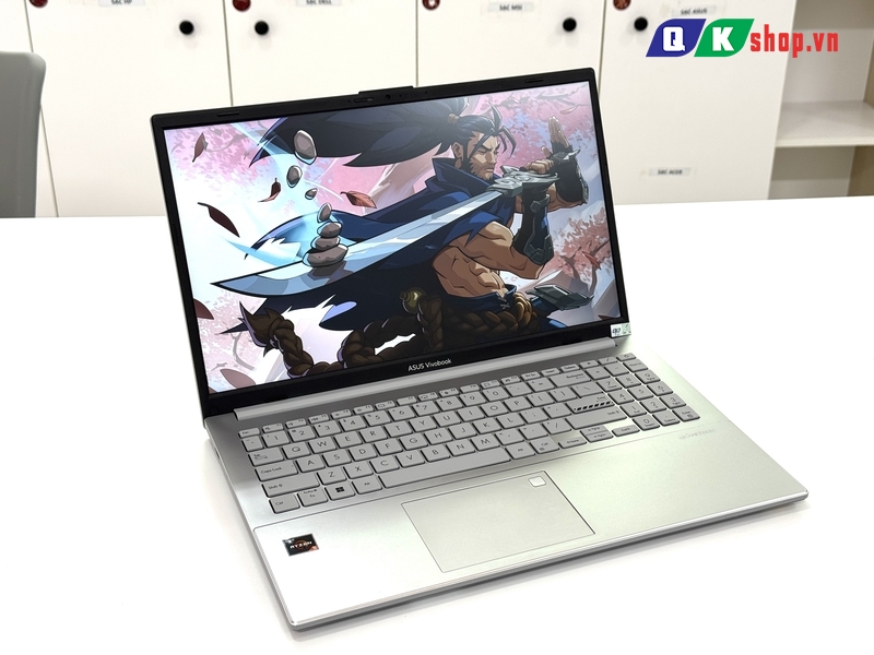 Laptop Asus Vivobook GO 15 E1504FA-NJ776W  Ryzen 5-7520U / RAM 16GB / SSD 512GB PCIE / 15.6 FHD