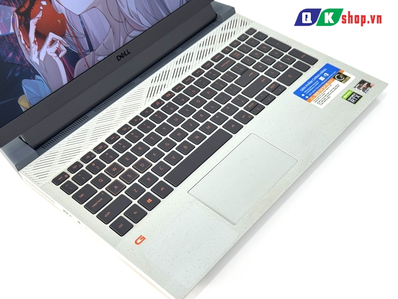 Laptop Dell Gaming G15 5515  Ryzen 5 - 5600H / RAM 16GB / SSD 256GB / 15.6 FHD 120Hz / VGA 4GB RTX3050