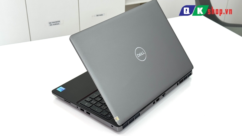Laptop Dell Precision 7560 Core i7 - 11850H / Ram 16GB / SSD 512GB / 15.6" FHD / RTX T1200 4GB