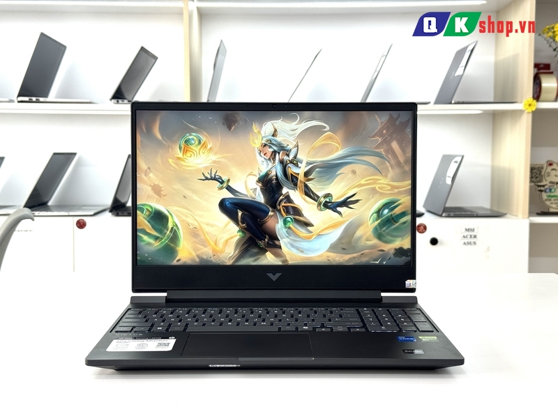 Laptop Gaming HP Victus 15-fa2013dx  Core i5-13420H / Ram 16GB / SSD 512GB / 15.6'' FHD 144Hz / RTX 3050 6GB