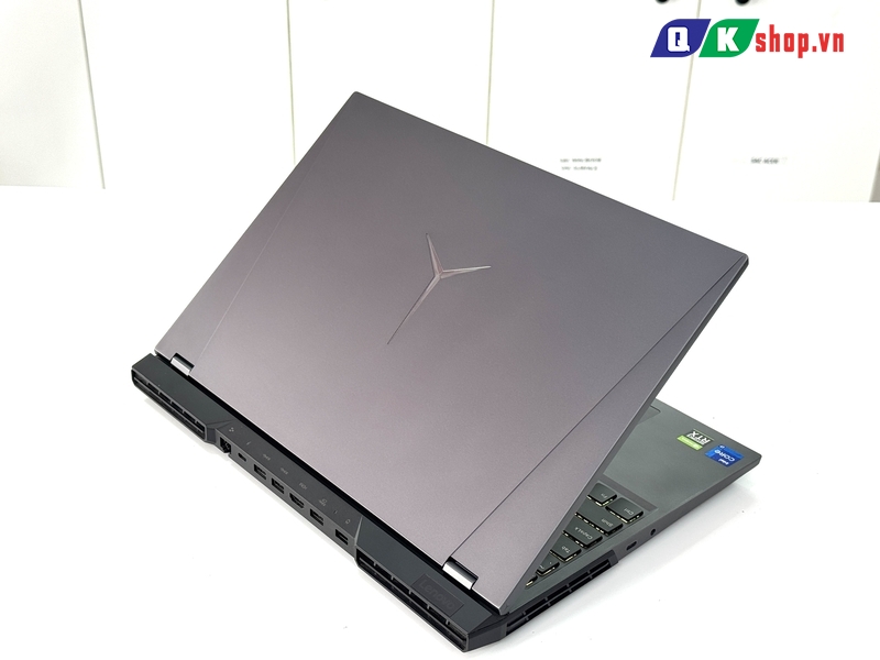 Laptop Lenovo Legion 5 Pro 16ITH6 I7-11800H / Ram 16GB / SSD 512GB PCIE / 16.0 WQXGA (2560x1600) 165Hz / VGA 4GB 3050