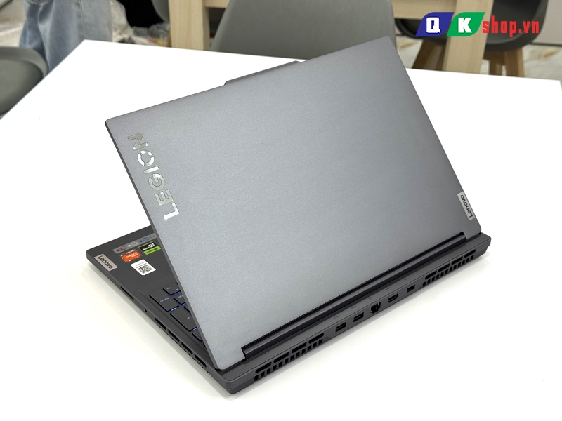 Laptop Lenovo Legion Slim 5 16APH8 - AMD Ryzen7 7840HS / Ram 16GB / SSD 512GB / 16 Inch 2K5 165Hz  RTX 4060 8GB