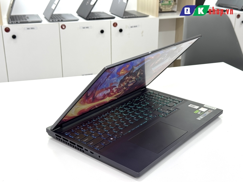 Laptop Lenovo Legion Slim 5 16APH8 - AMD Ryzen7 7840HS / Ram 16GB / SSD 512GB / 16 Inch 2K5 165Hz  RTX 4060 8GB