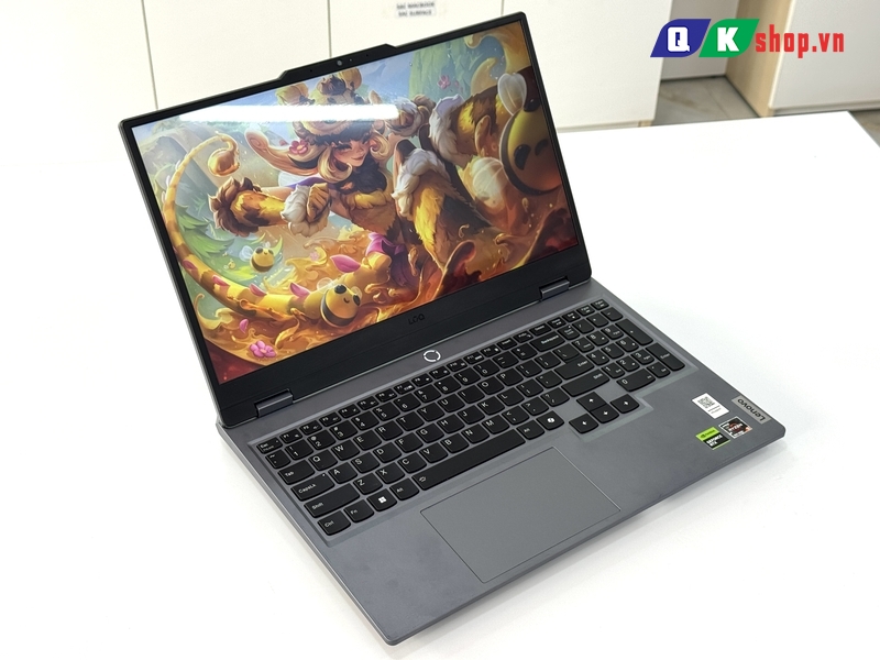 Laptop Lenovo LOQ 15ARP9 83JC00HYVN Ryzen 5 - 7235HS / RAM 24GB / SSD 512GB PCIE / 15.6 FHD / RTX 3050 6GB