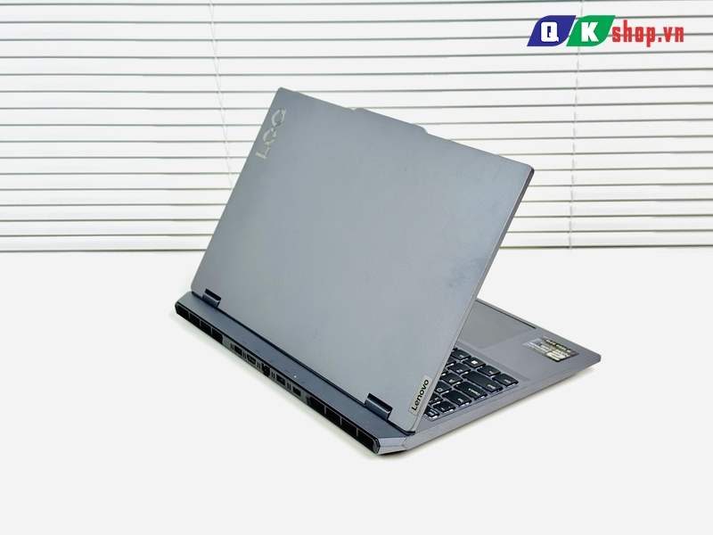 Laptop Lenovo LOQ Gaming 15IAX9 Core i5-12450HX / Ram 12GB / SSD 512GB / 15.6"FHD 144Hz / RTX 2050 4GB