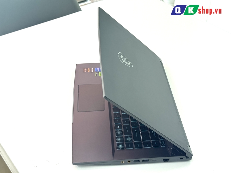 Laptop MSI Gaming Thin 15 B13UC-2081VN Core I5-13420H / Ram 16GB / SSD 512GB PCIE  / 15.6 FHD 144Hz / VGA 4GB RTX3050