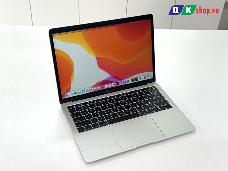 Macbook Air 13 2018 Core i5 / Ram 16 / SSD 256GB / 13" 2K Retina