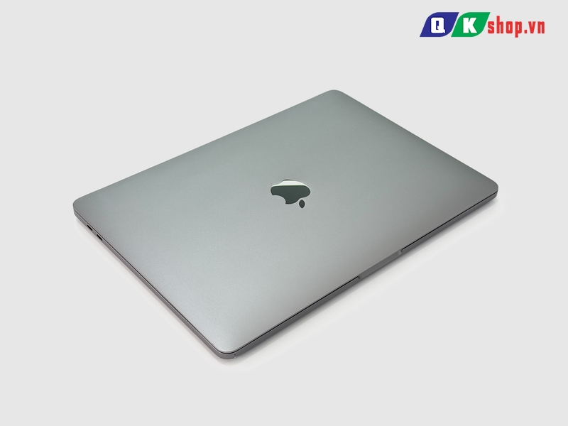 Macbook Pro 13 2020 Core i5 / Ram 8 / SSD 256GB / 13" 2K Retina