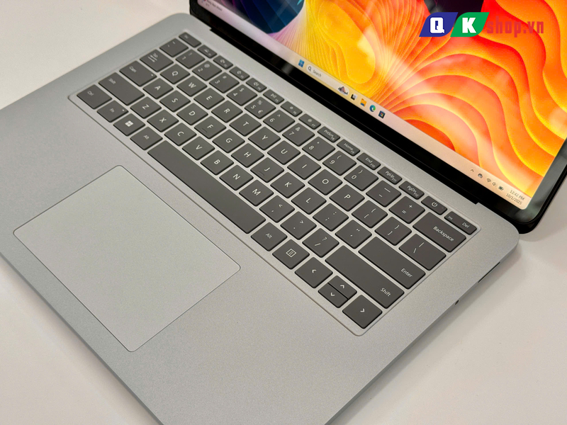 Laptop Microsoft Surface Laptop Studio Core i5 11300H / Ram16GB / SSD 512GB / 14.4 ” 2K(2400 x 1600), cảm ứng /  New  Open Box